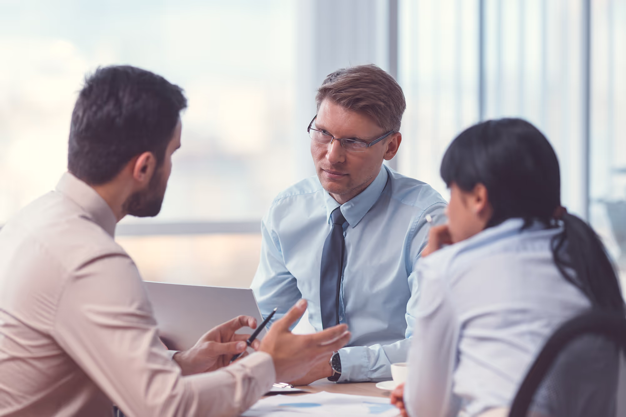 ¿Qué sinergias se deben analizar en una operación de M&A?